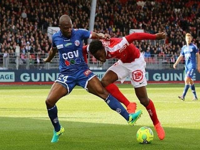 Soi kèo nhà cái Strasbourg vs Brest, 04/02/2021 - Giải VĐQG Pháp