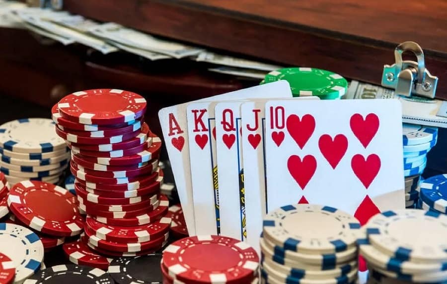 Baccarat - Khám phá bí ẩn cách “lụm tiền” từ những thần bài