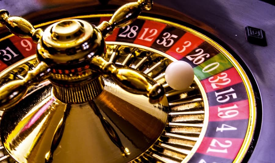 Cao thủ chia sẻ 2 bí quyết chơi Roulette giúp khả năng chiến thắng của bạn tăng cao